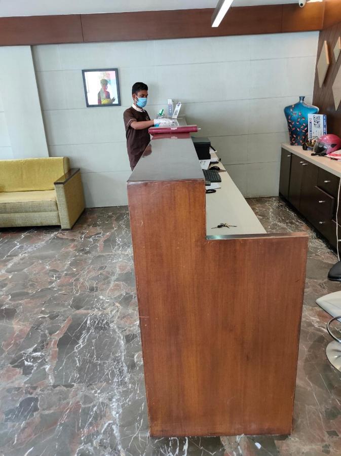 Fabhotel Prime Sky Light Vadodara Dış mekan fotoğraf