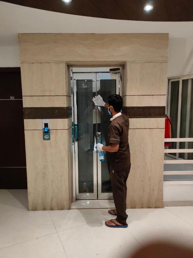 Fabhotel Prime Sky Light Vadodara Dış mekan fotoğraf