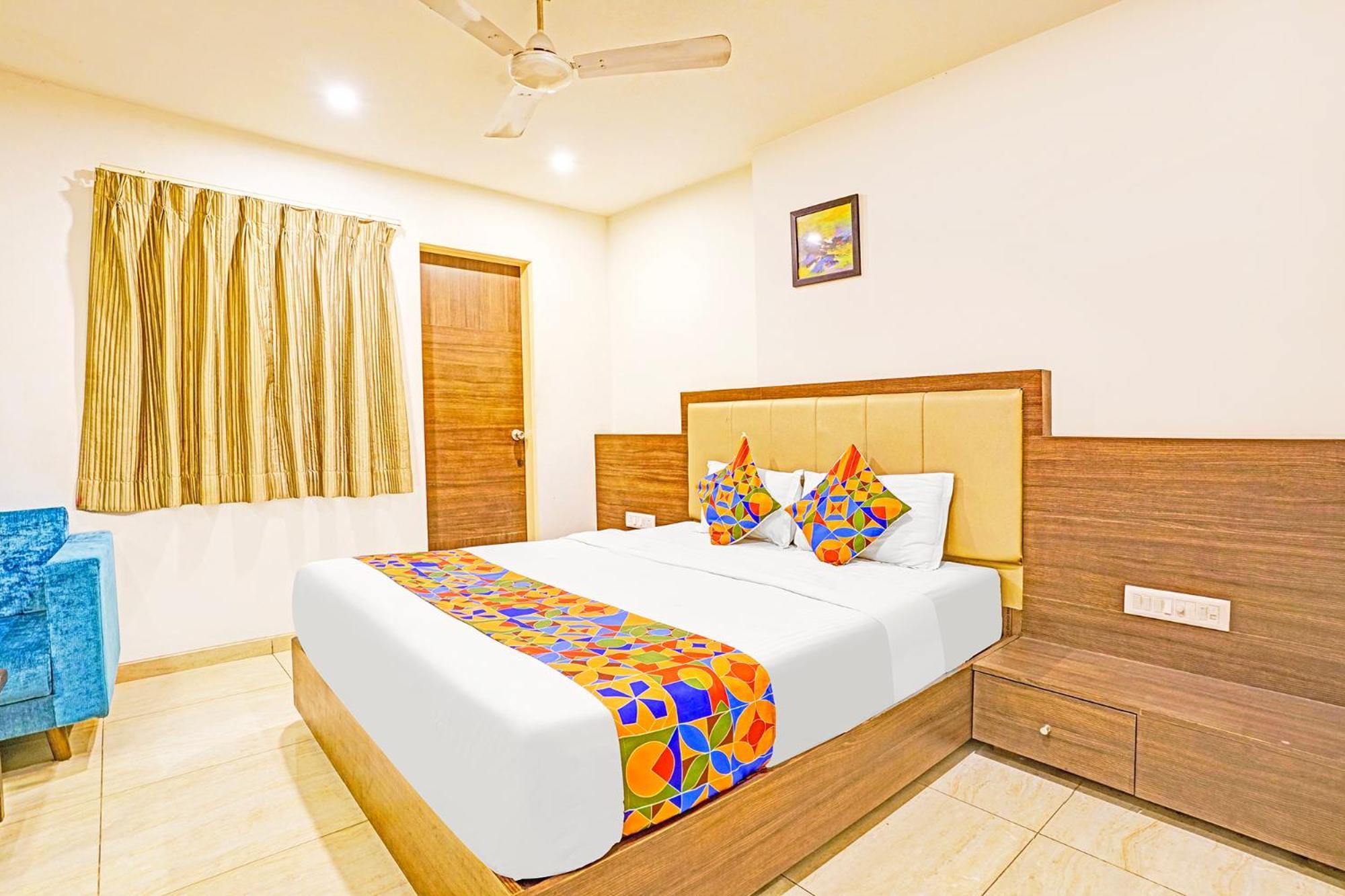 Fabhotel Prime Sky Light Vadodara Dış mekan fotoğraf