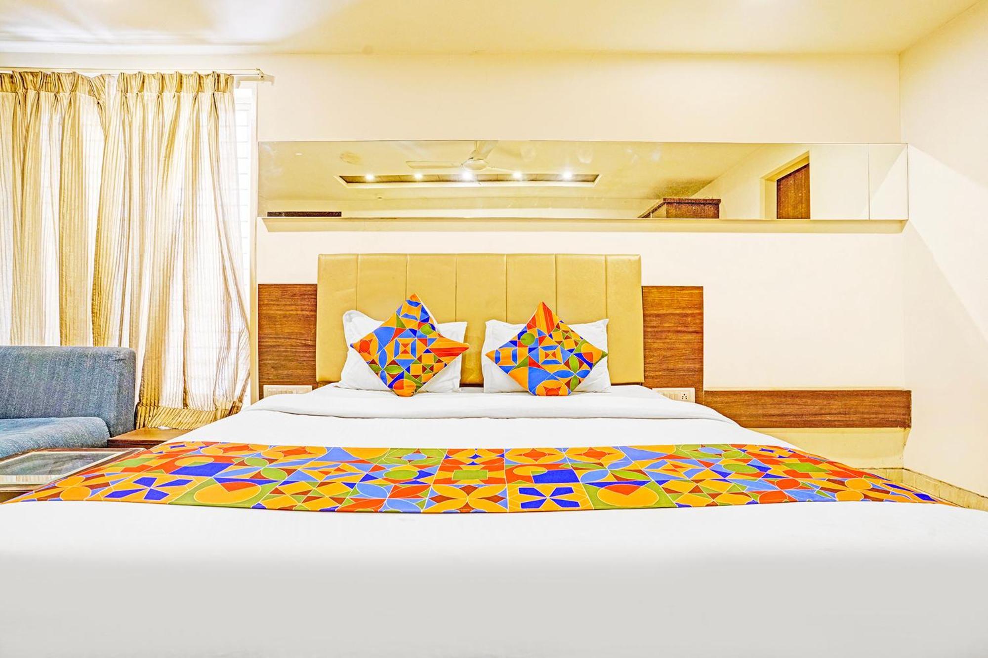 Fabhotel Prime Sky Light Vadodara Dış mekan fotoğraf
