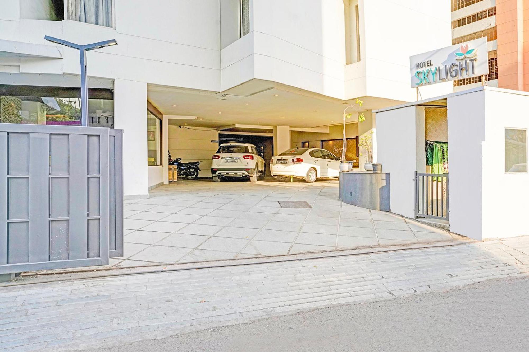 Fabhotel Prime Sky Light Vadodara Dış mekan fotoğraf