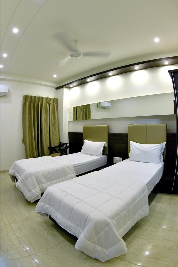 Fabhotel Prime Sky Light Vadodara Dış mekan fotoğraf